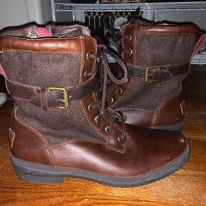 Ugg fall leather boots